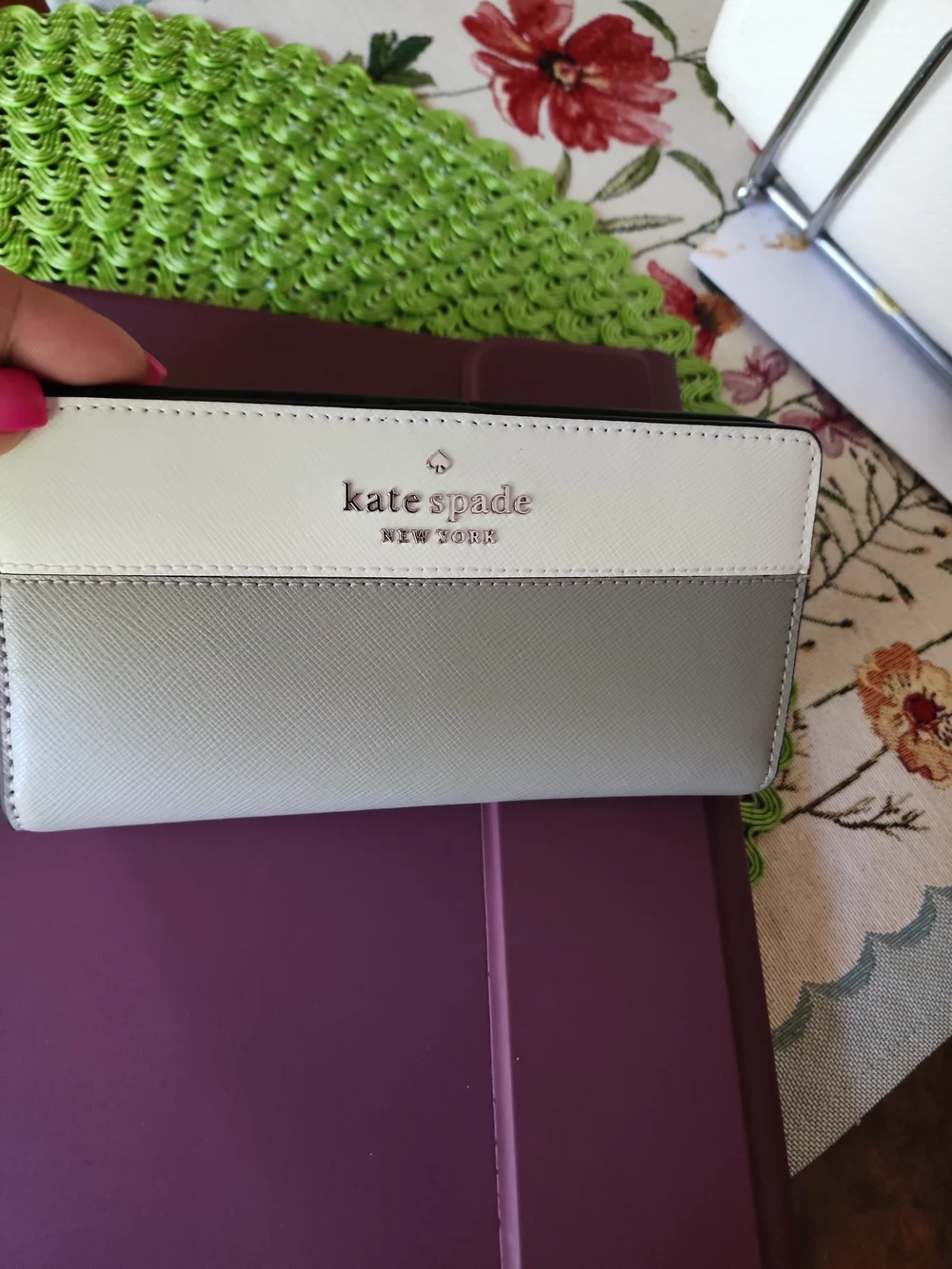 ♠️✨️NWT Kate Spade New York Staci Large Slim Bifold Wallet – Nimbus Gray